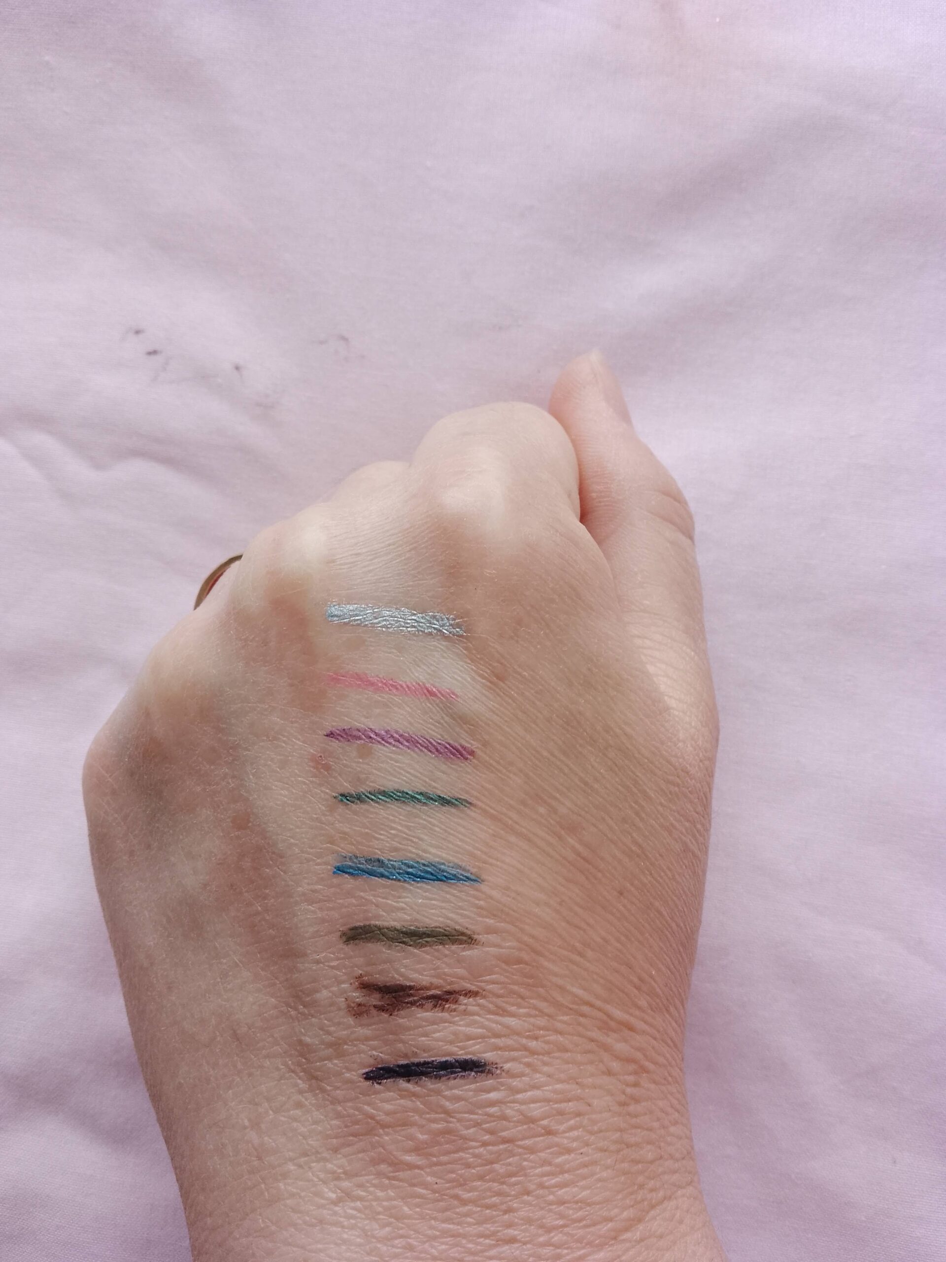 essence long lasting eye pencil