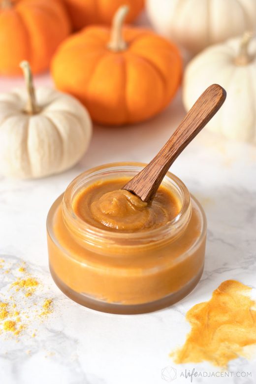 pumpkin-spice-mask