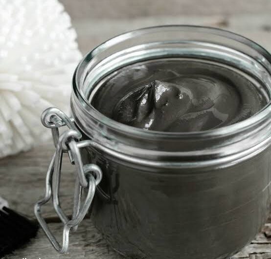 Detox Charcoal and Clay Face Mask