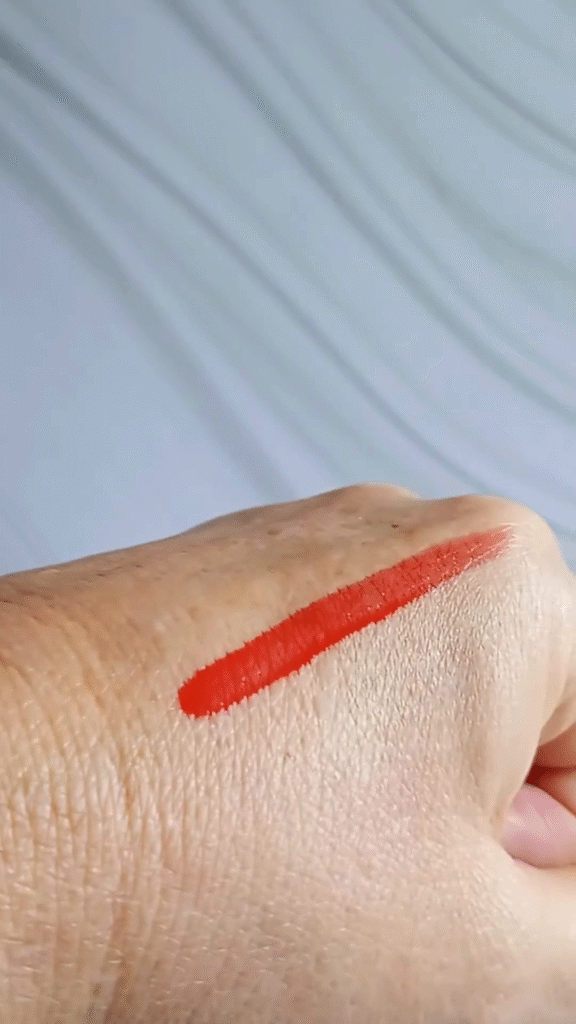 clarins-water-lip-stain-swatch